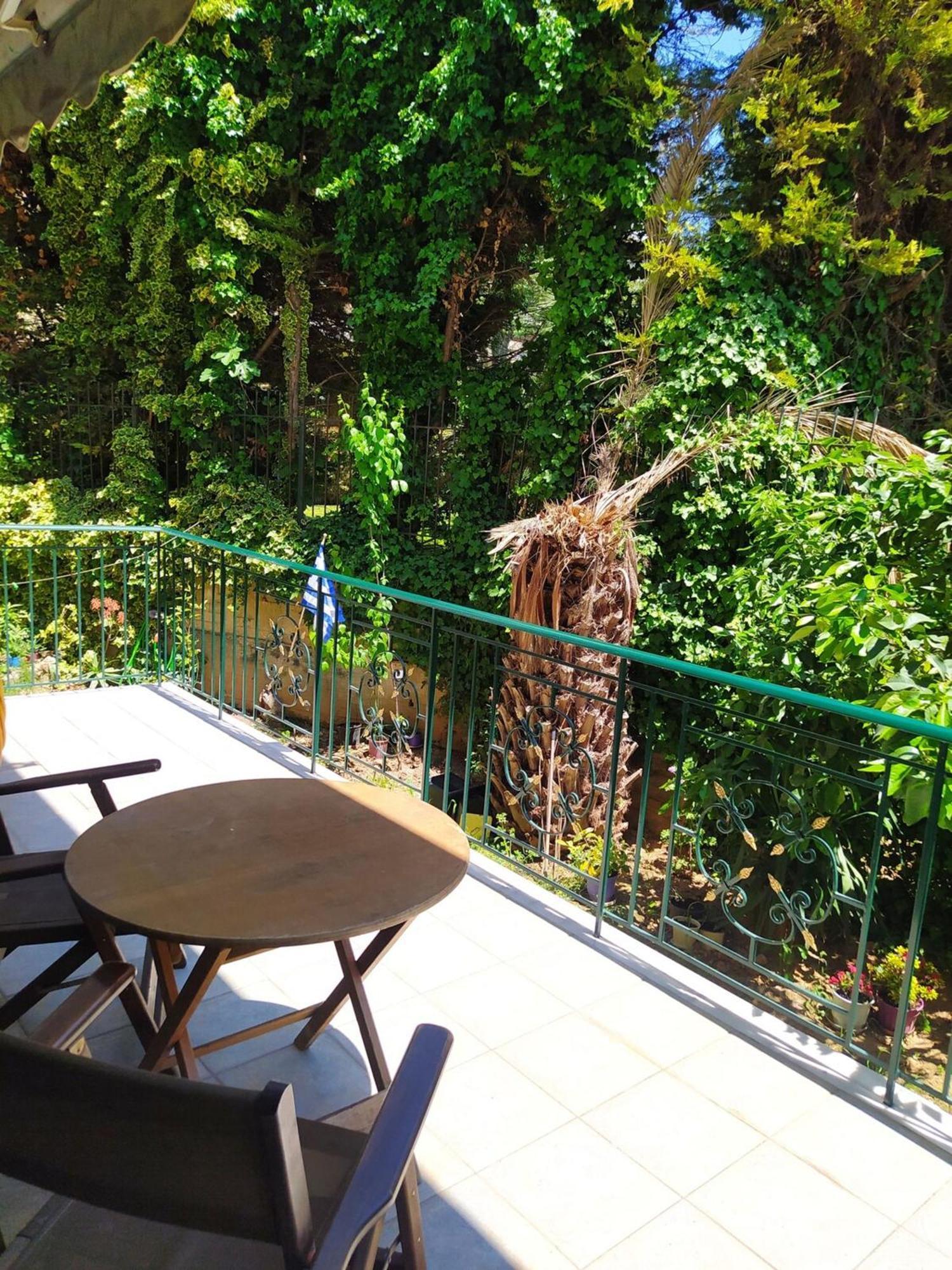 Marousi Comfy Apartment With Balcony Atene Esterno foto