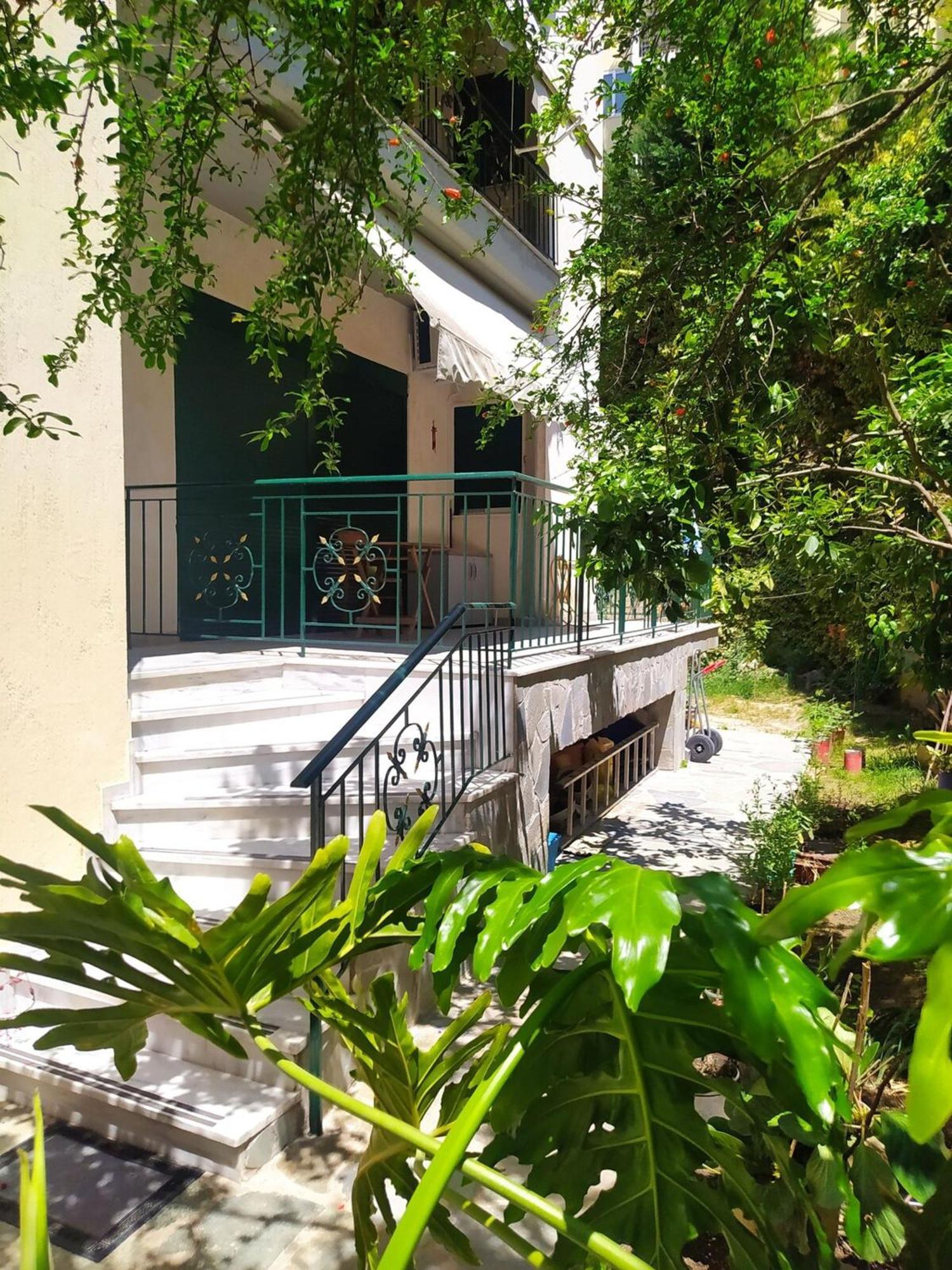 Marousi Comfy Apartment With Balcony Atene Esterno foto