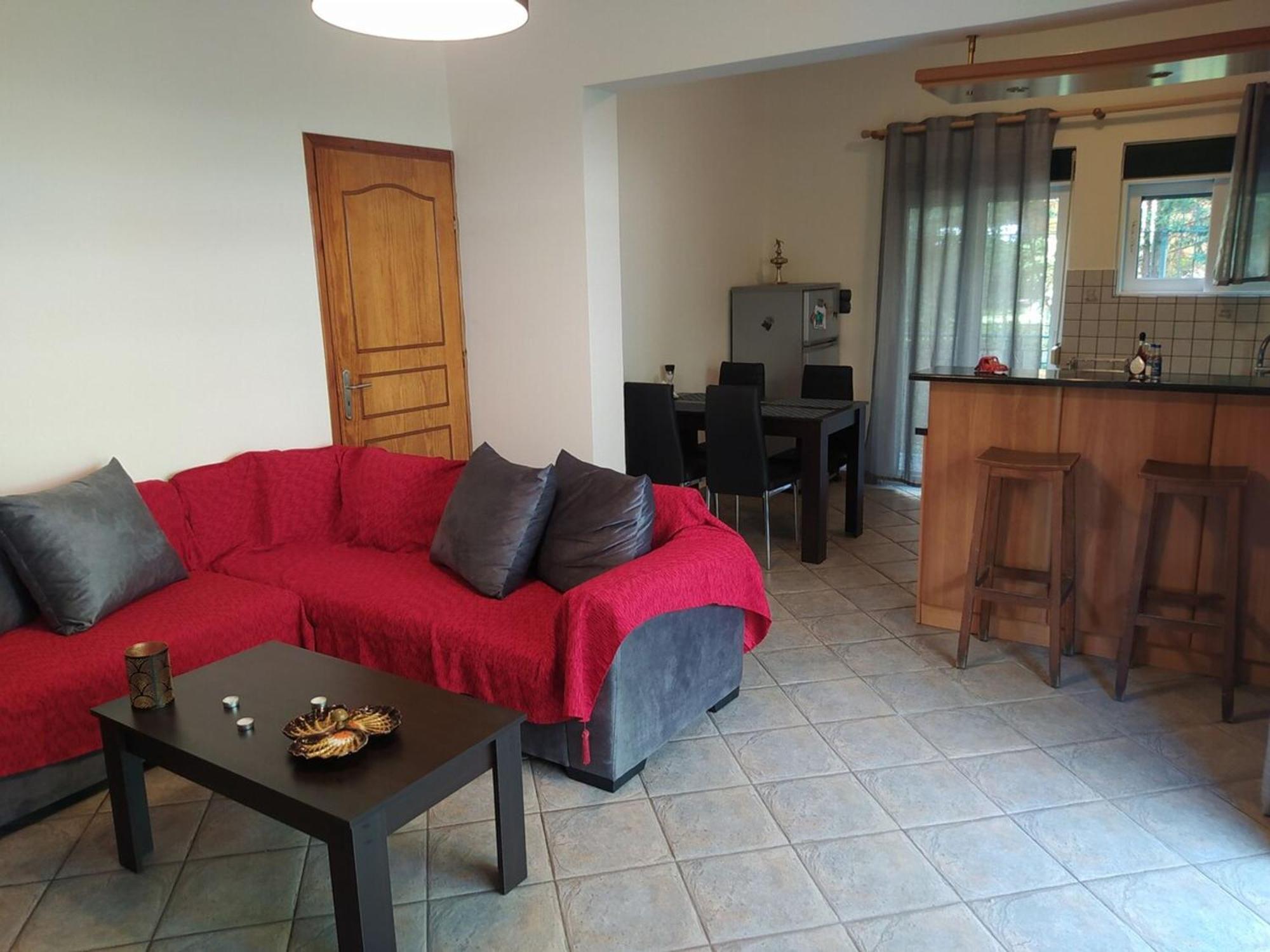 Marousi Comfy Apartment With Balcony Atene Esterno foto